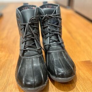 ALL WEATHER RUBBER & LEATHER BOOT